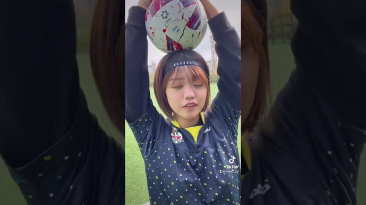 サッカー女子が思うショートカットあるあるは？ #サッカー女子 #サッカー